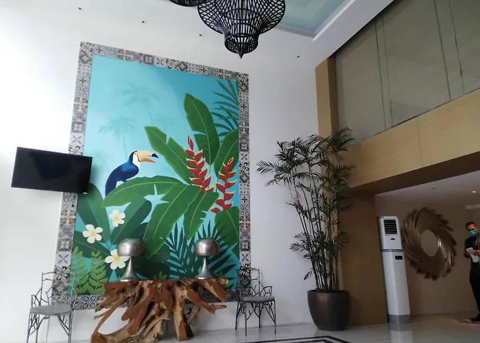 Azure Near Ninoy Aquino International Airport Guest house