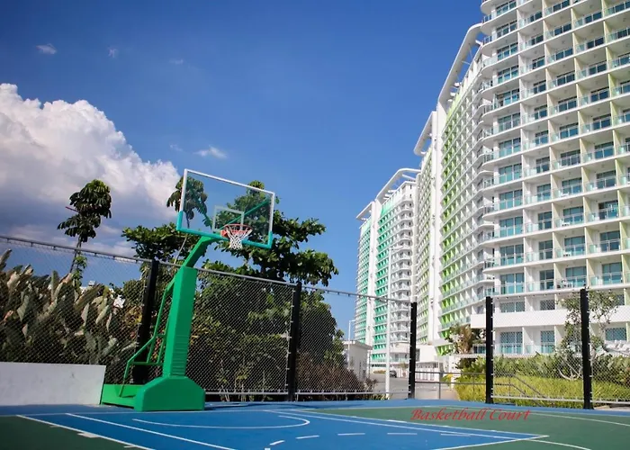 Guest house Azure Near Ninoy Aquino International Airport